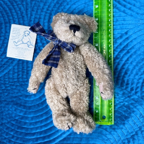 Boyds Bears Bromley with Blue Bow - Picture 4 of 8